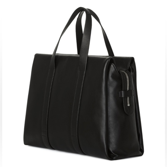 100% Aritzia Six Eleven Mc Duffle Large Leather Bag - Picture 7 of 9